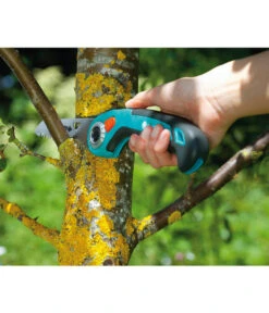 GARDENA Garten Klappsäge 135 P 5 GARDENA Garten Klappsäge 135 P -Garten Sinn Verkaufsgeschäft 1484021 WE DE 002 GARDENAGartenKlappsaege135P